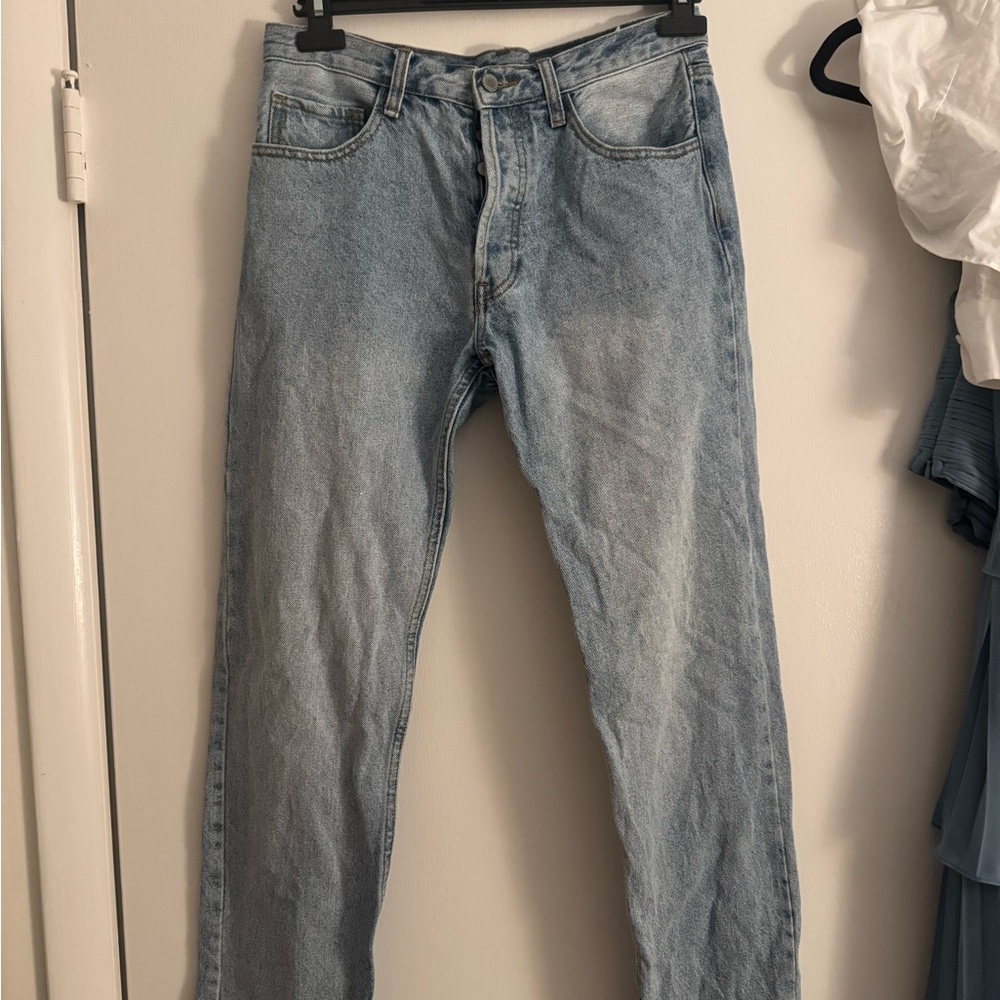 Brandy Melville Light Wash Jeans